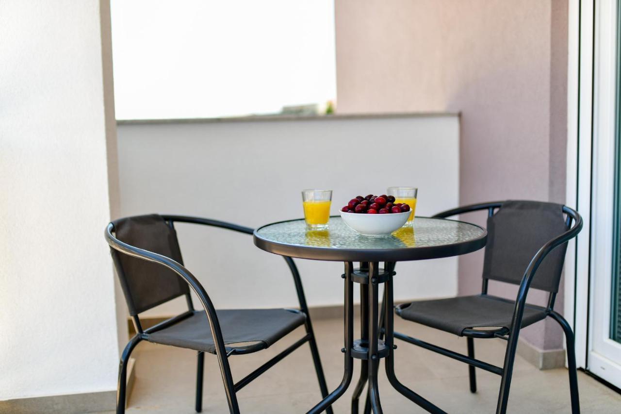 Ventula Apartman Zára Kültér fotó