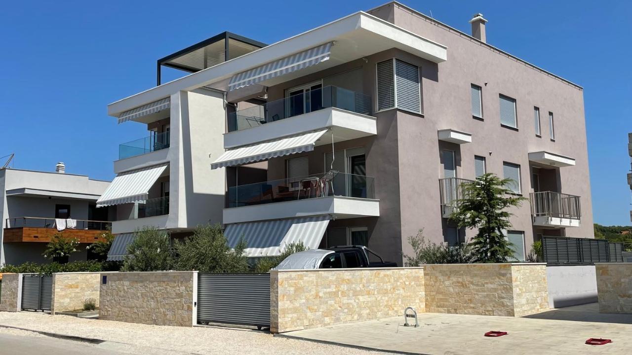 Ventula Apartman Zára Kültér fotó